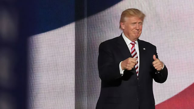 Trump's Truth Social continues crypto push with 'Crypto Blue Chip ETF' filing: CNBC Crypto World