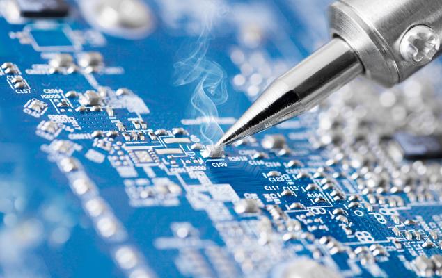 TSM vs. ASML: Which Semiconductor Stock Has Better Upside Potential?