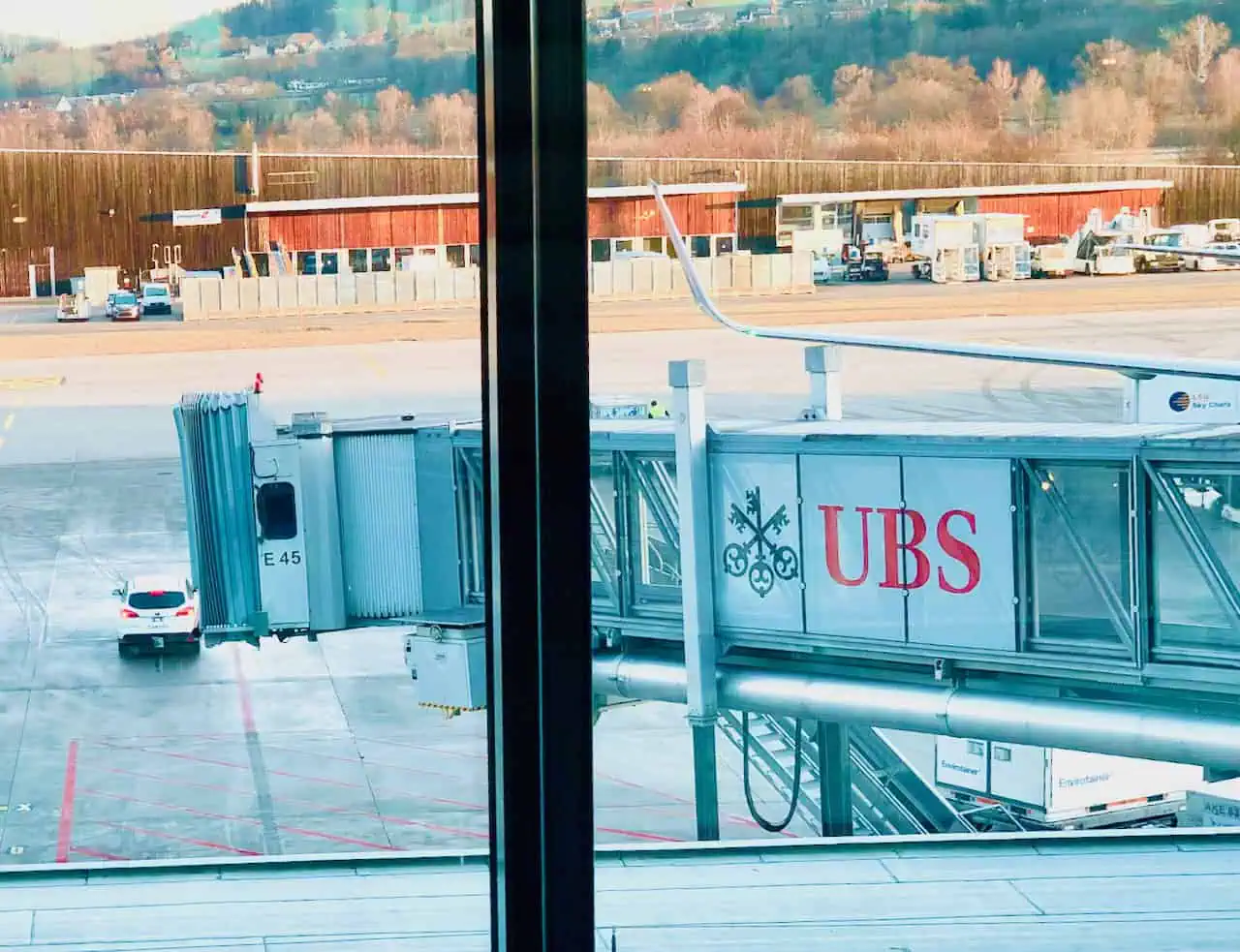 UBS and Jane Street Among Early Holders as Institutions Disclose $75 Million in Hyperliquid ETFs