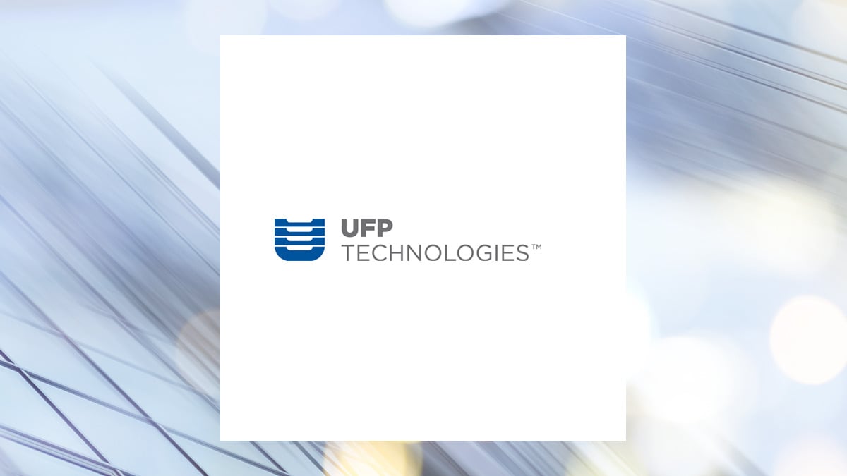 UFP Technologies (NASDAQ:UFPT) Chairman R Jeffrey Bailly Sells 5,013 Shares of Stock