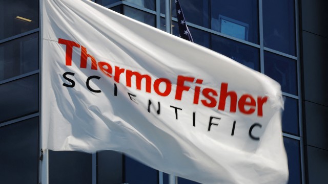 https://images.financialmodelingprep.com/news/uks-cma-kicks-off-probe-into-thermo-fisherolink-deal-20240510.jpg