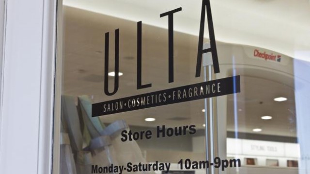 Ulta Beauty (ULTA) Cuts FY24 View Despite Q1 Earnings Beat