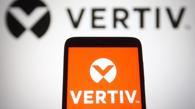 Up 422%, Vertiv Stock Is Hotter Than Nvidia. Why? Liquid Cooling