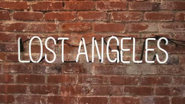 Urban Outfitters' Co-President Sells 18,666 Shares for $1.4 Million