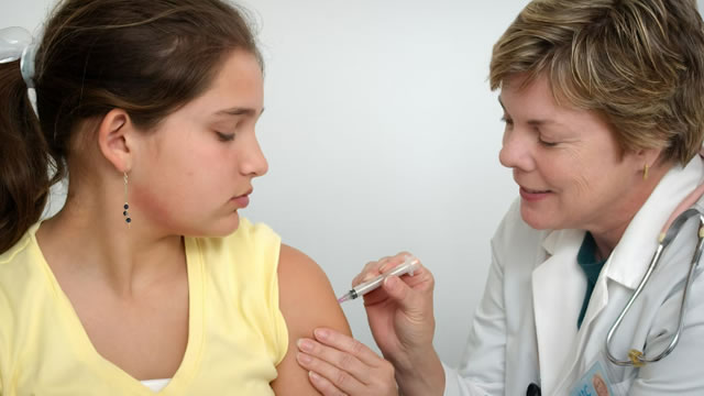 US FDA approves AstraZeneca's flu vaccine for self-administration