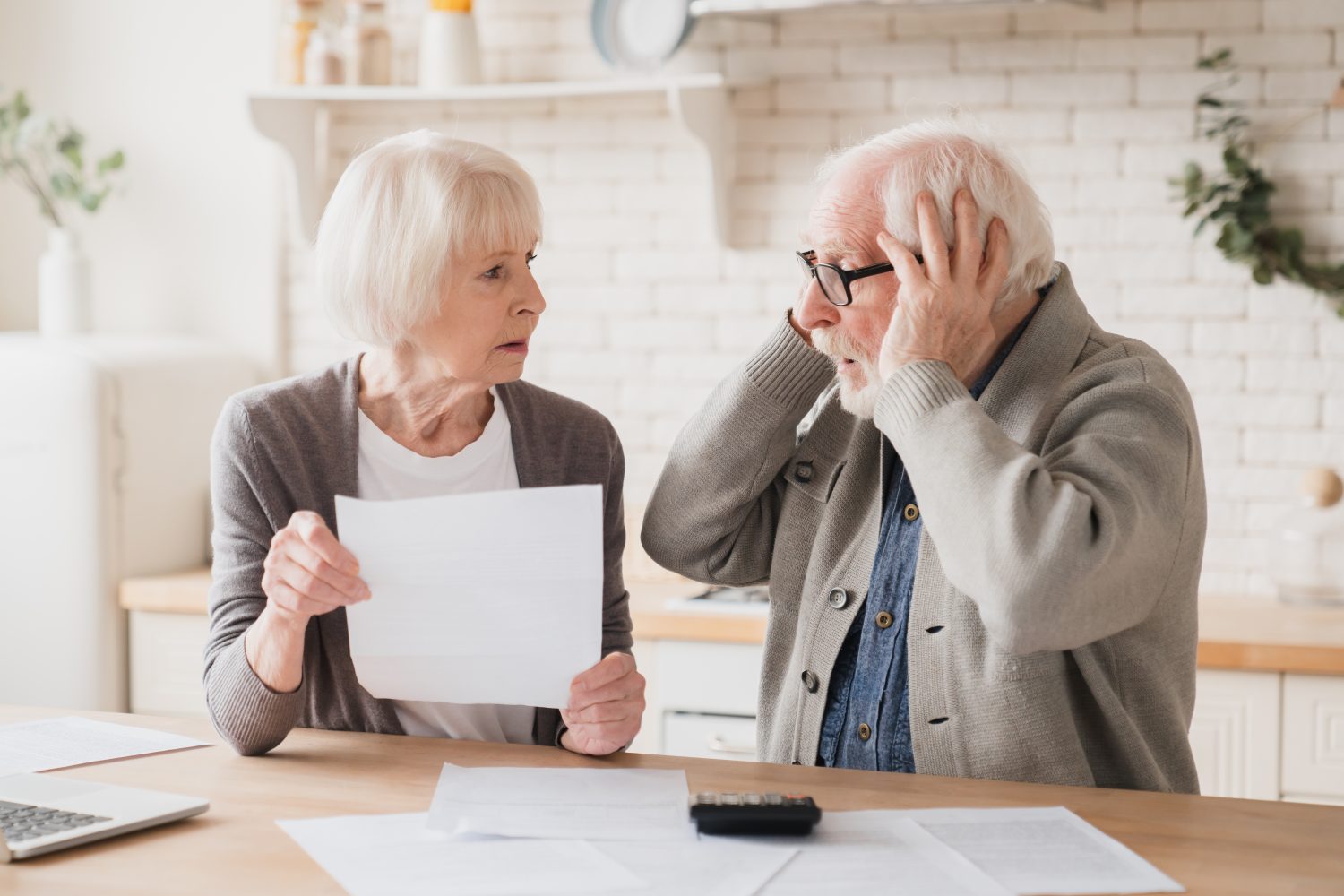 U.S. Household Income Hits a Record $87,460 but This Couple Could Lose $3,000 a Month Even With Two Social Security Checks
