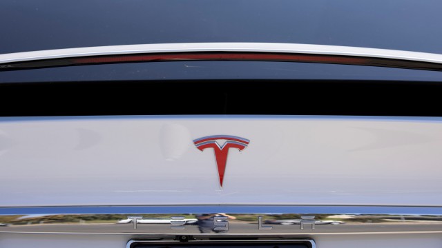 U.S. regulator closes preliminary review of Tesla's Model X over seat belt issues