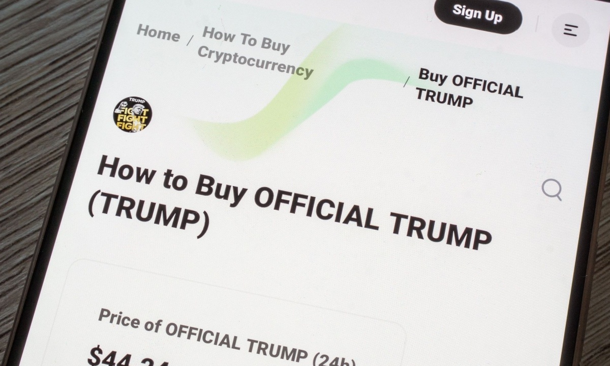 US Senate Blocks Stablecoin Legislation Over Trump Memecoin Controversy