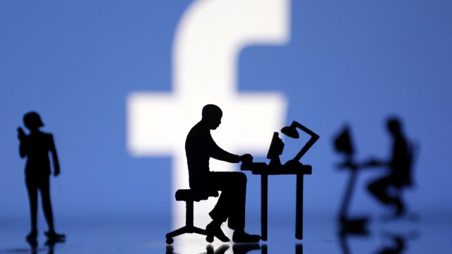 US Supreme Court to hear Facebook bid to scuttle shareholder lawsuit