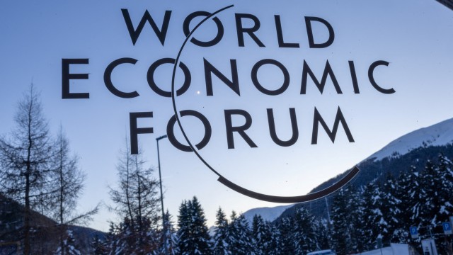 Foto von US tops public distrust in innovation on eve of Davos -Edelman