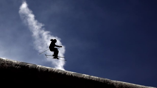 Vail Stock Drops as Earnings Disappoint