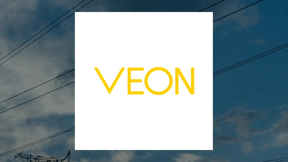 VEON (NASDAQ:VEON) Sets New 52-Week High  – What’s Next?