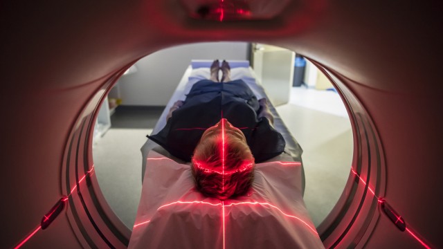 https://images.financialmodelingprep.com/news/viewray-shares-crater-as-company-warns-of-slower-growth-20230413.jpg