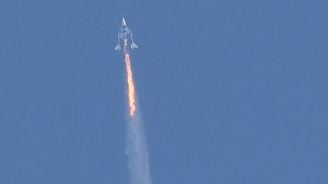 Virgin Galactic's stock rallies as milestone mission looms