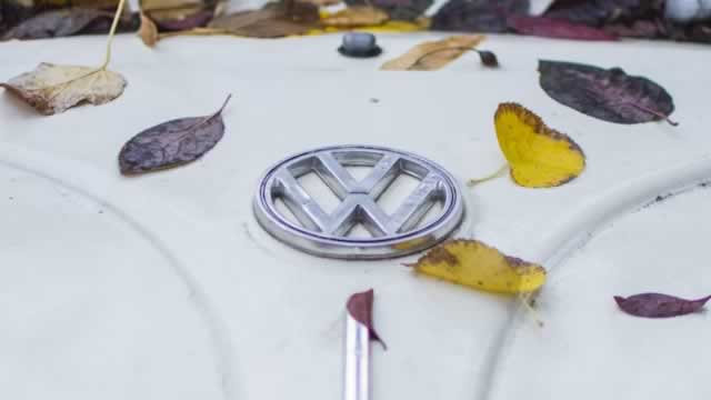 Foto von Volkswagen seeks new era in Germany with old methods