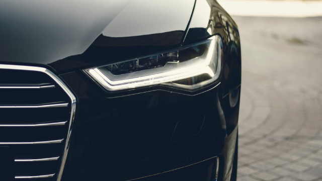 Volvo Cars' June sales rise on fully electric model boost