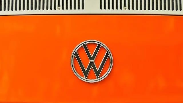 VW CEO says group is "offering huge investments in the U.S."