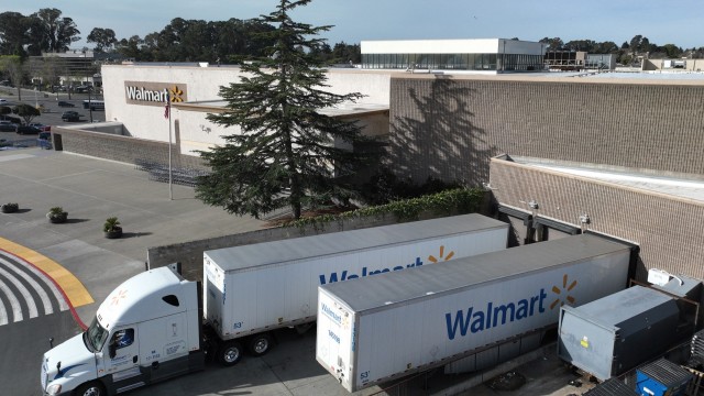 Walmart sees a bonkers improvement when it automates a warehouse