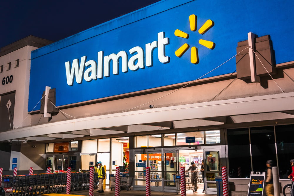 Walmart Stock Hits Key Resistance As Valuation Concerns Creep Up Ahead Of Earnings
