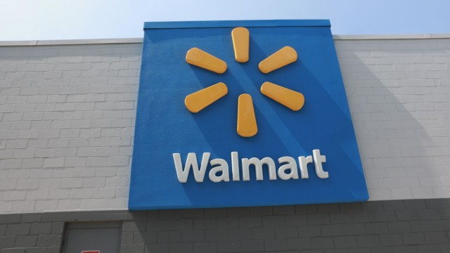 Walmart Surges on Earnings Beat, Raised Guidance