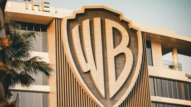 Foto von Warner Bros climbs as TV rights settlement reached with NBA