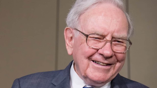 Warren Buffett just bought $150 million worth of this stock