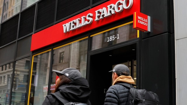Wells Fargo fired employees accused of faking work. It shows some bosses are cracking down on disengagement.