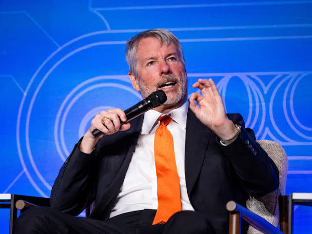 ‘We're Back,' Says Saylor: Is Strategy About to Buy Bitcoin Again?