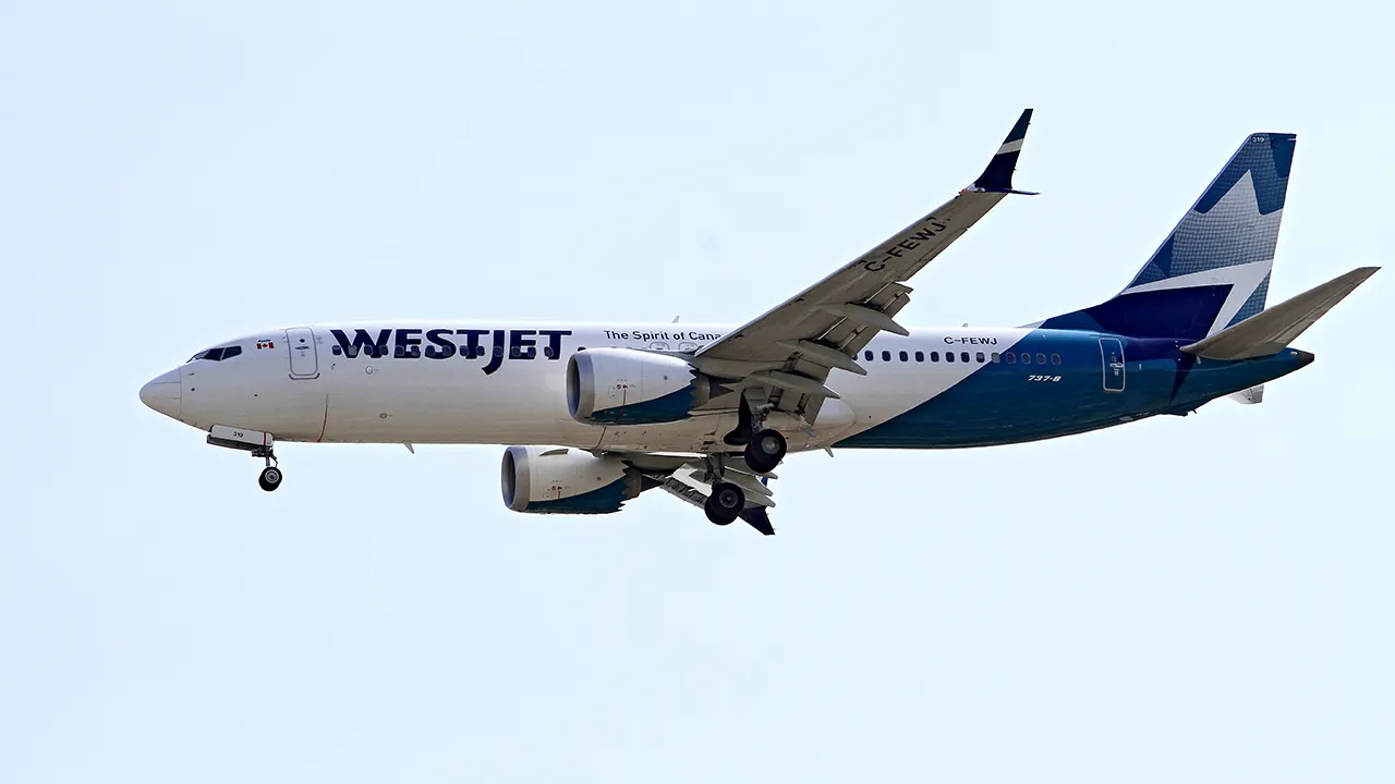 WestJet now charges passengers to recline seats on new Boeing 737 flights