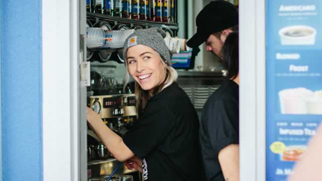 What Analyst Projections for Key Metrics Reveal About Dutch Bros (BROS) Q3 Earnings