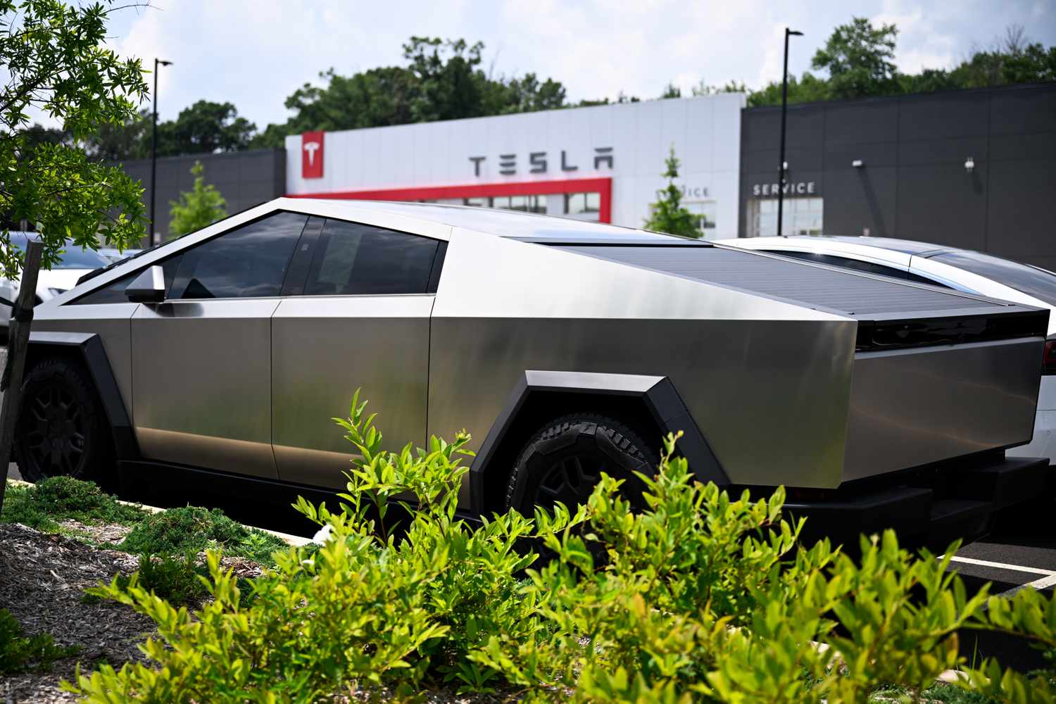 What to Expect From Tesla Earnings After the Bell