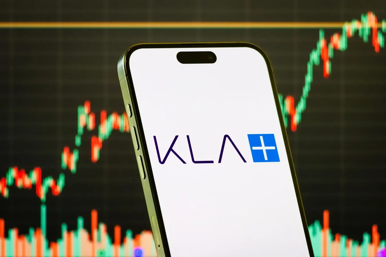 What's Happening With KLA Stock?