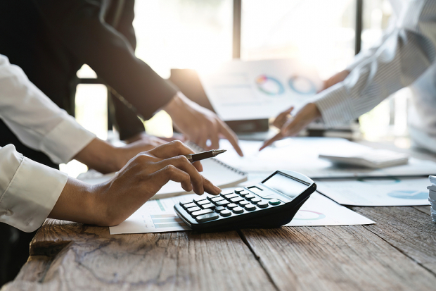 What's in the Cards for CME Group This Earnings Season?