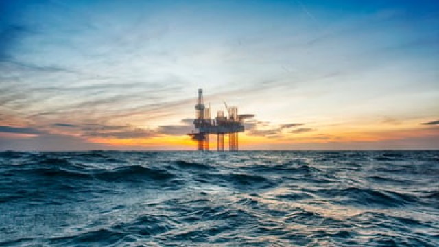 What's Wrong With Oil and Gas Stocks Right Now?
