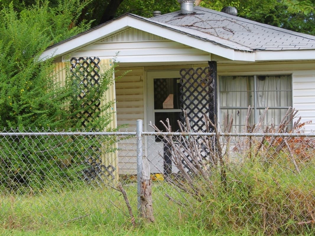 When A Neighbor’s House Tanks The Value Of Yours, Here’s What To Do: Block Talk