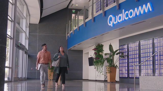 Why Big Money Is Steering Clear Of Qualcomm Stock This Week