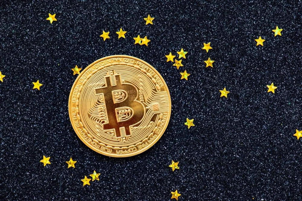 Why gold and bitcoin belong together as currencies lose purchasing power