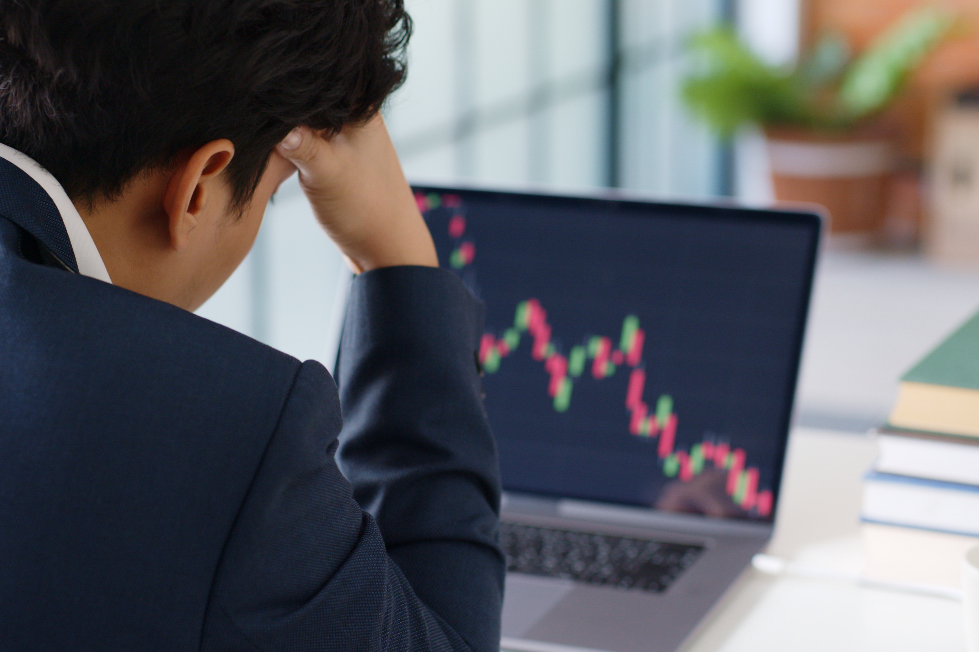 Why Grab Holdings Stock Swooned by Almost 4% Today