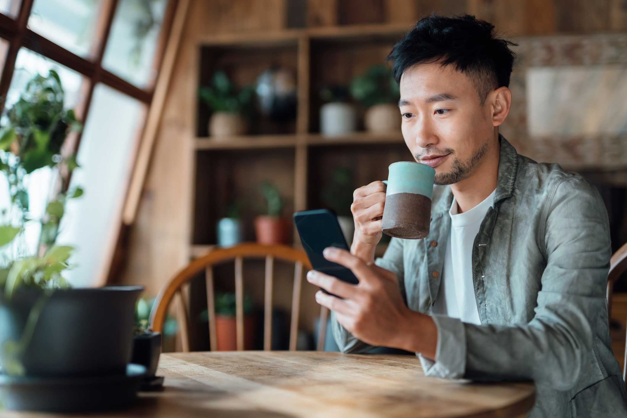 Why I'm Reconsidering Starbucks' Role in My Portfolio -- Is There a Better Investment for Income and Growth?