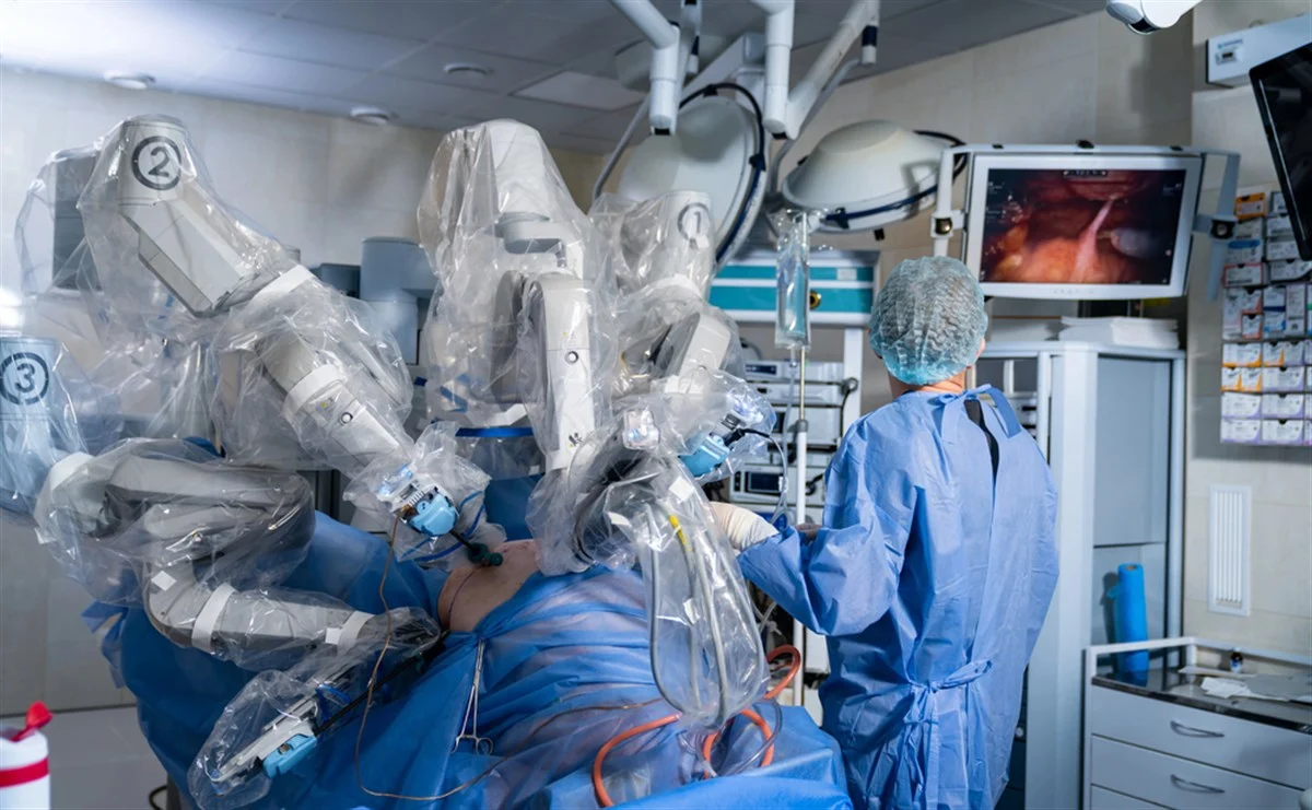 Why Intuitive Surgical Is a No-Brainer for Long-Term Investors