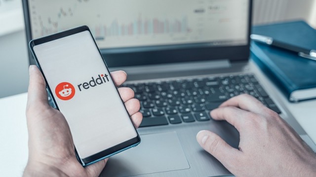 Why is the Reddit Inc stock price (RDDT) up 12% today?