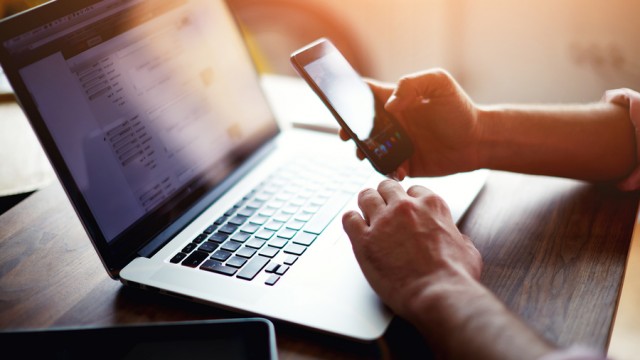 Why JPMorgan Chase & Co. (JPM) is a Top Dividend Stock for Your Portfolio