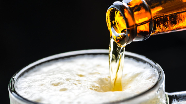 Why Molson Coors Brewing (TAP) is a Great Dividend Stock Right Now