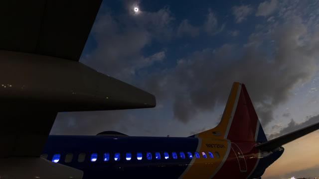 Why Southwest Airlines (LUV) is a Top Momentum Stock for the Long-Term