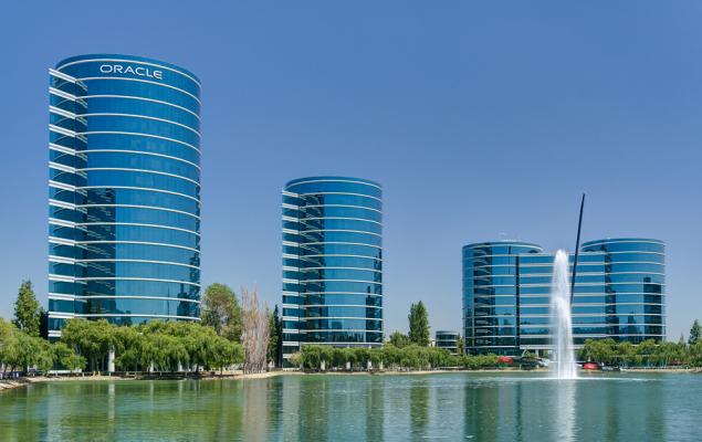 Will Oracle's $35B CapEx Plan Ensure Future Growth or Prove Risky?