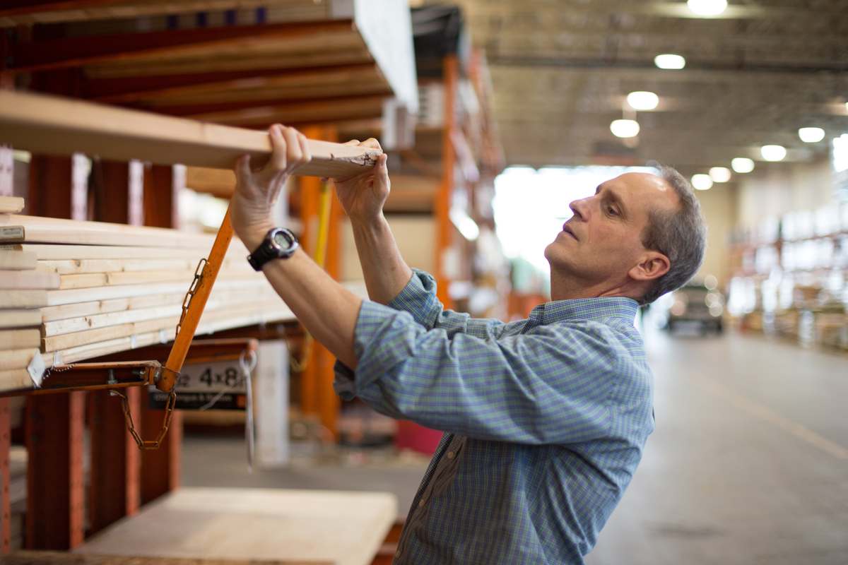 With Jerome Powell and the Fed Cutting Interest Rates, Is Home Depot a No-Brainer Dividend Stock to Buy for a Housing Market Recovery?