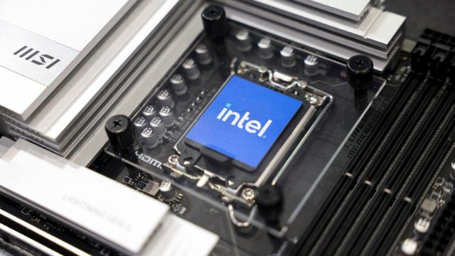 With New AI Processors, Will Intel Stock Return To Pre-Inflation Shock Highs Of $68?