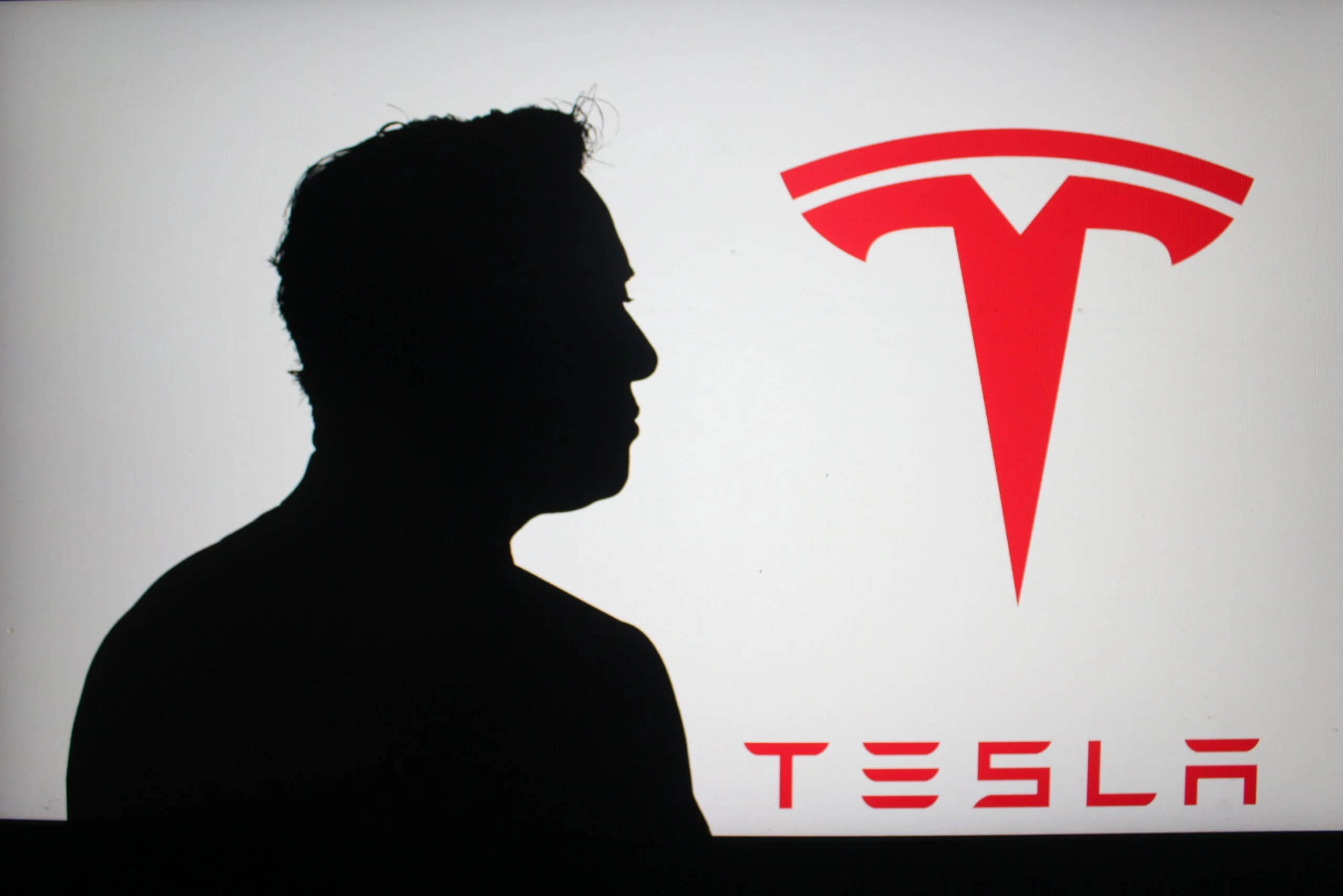 "Without AI and Robots, We’re Totally Screwed," Elon Musk Warns on National Debt Crisis