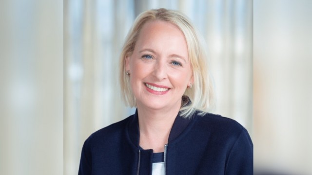 Foto von Women-Led Firms in FDWM: Accenture's Julie Sweet