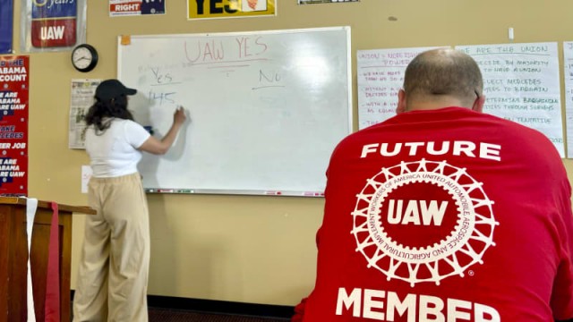 Workers at Alabama Mercedes plants vote 56% against union, slowing UAW effort in South